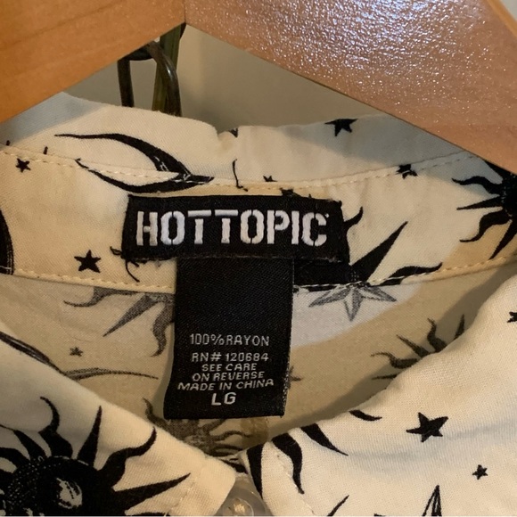 Hot Topic Celestial Top - Picture 7 of 7